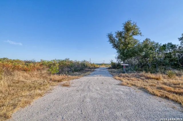 10581 W Ranch Road 337 Camp Wood, TX 78833