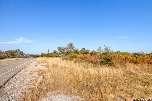 10581 W Ranch Road 337 Camp Wood, TX 78833