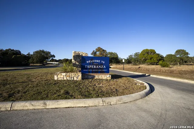 226 Vizcaya Boerne, TX 78006