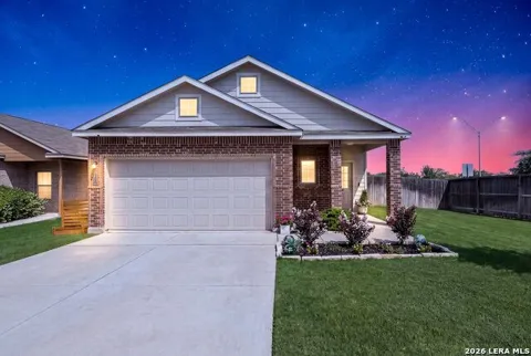 5702 CICADA CIR