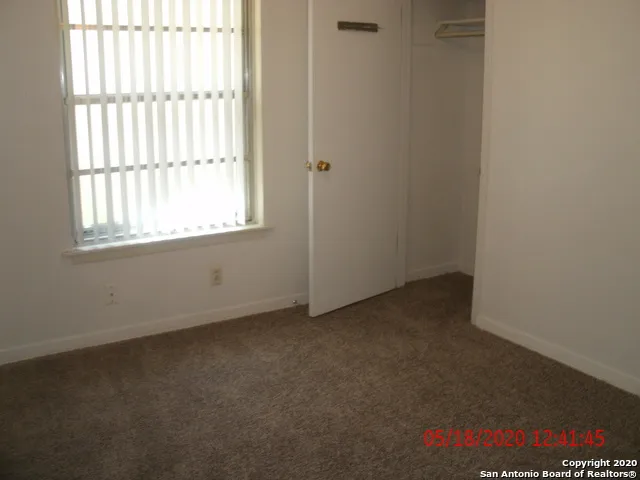 409 E WRIGHT BLVD Universal City, TX 78148