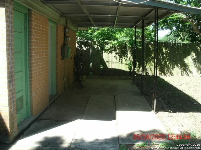 409 E WRIGHT BLVD Universal City, TX 78148