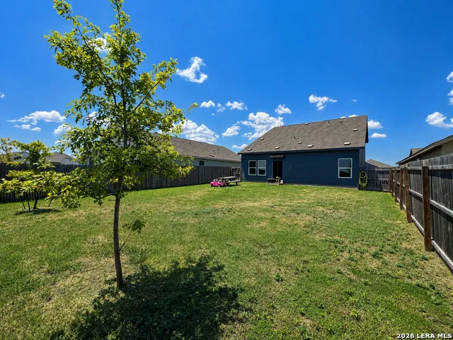 3809 Far Horizon Seguin, TX 78155