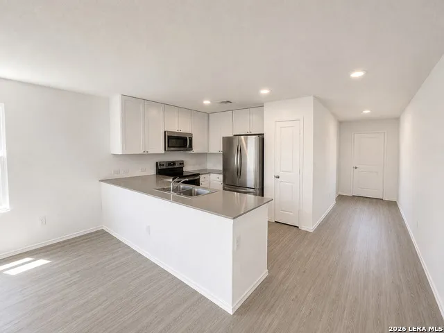 3809 Far Horizon Seguin, TX 78155