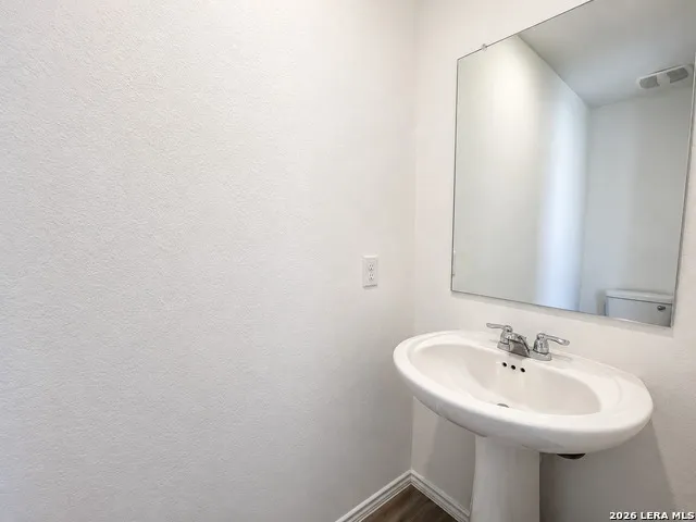 3809 Far Horizon Seguin, TX 78155