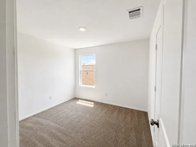 3809 Far Horizon Seguin, TX 78155