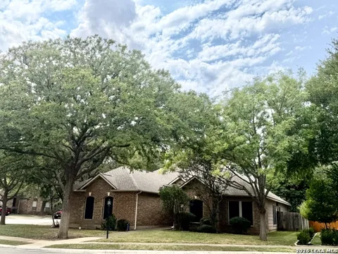 2411 Enfield Grove Dr
