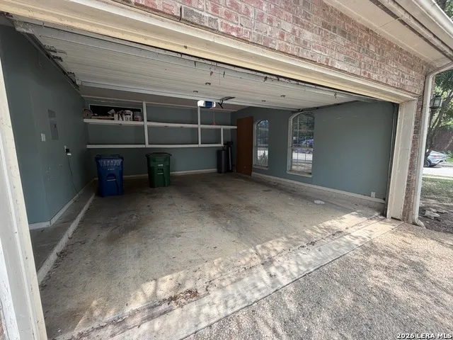 2411 Enfield Grove Dr San Antonio, TX 78231