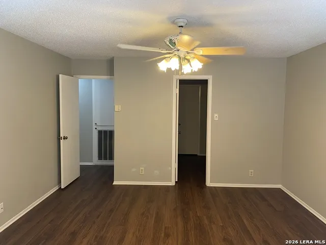 10811 Redbush Park San Antonio, TX 78249