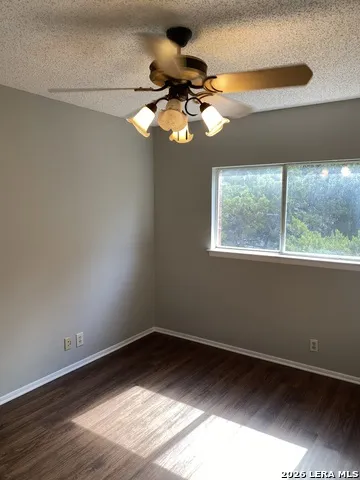 10811 Redbush Park San Antonio, TX 78249