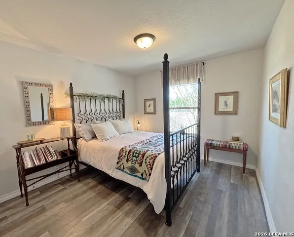 101 E ELI CHANDLER Blanco, TX 78606