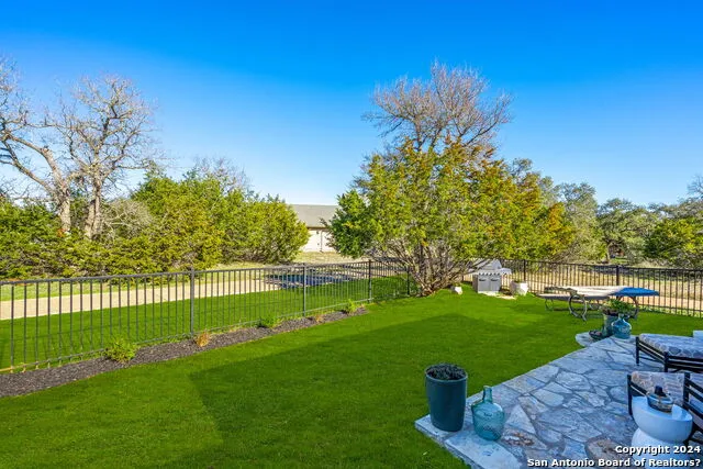 101 E ELI CHANDLER Blanco, TX 78606