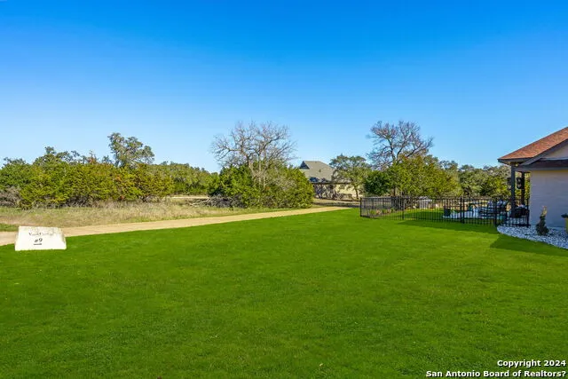 101 E ELI CHANDLER Blanco, TX 78606