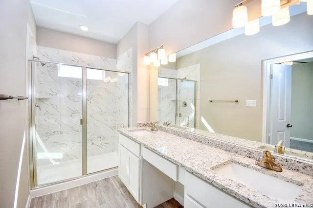 6214 OAKLAND RDG Unit 101 San Antonio, TX 78238
