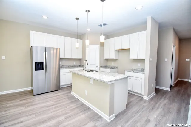 6214 OAKLAND RDG Unit 101 San Antonio, TX 78238
