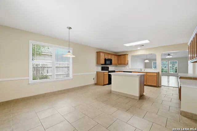 9324 Cedar Point Helotes, TX 78023