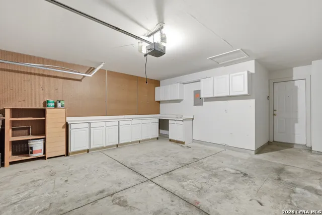 9324 Cedar Point Helotes, TX 78023