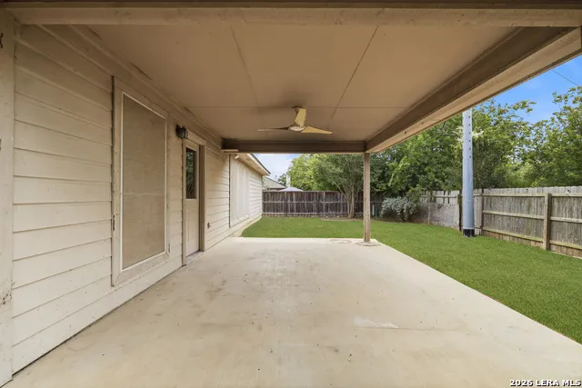9324 Cedar Point Helotes, TX 78023