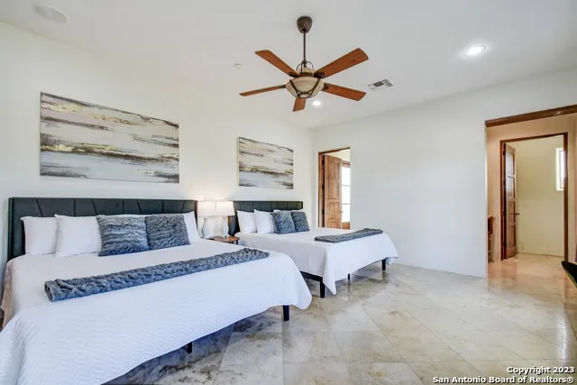 202 waterstone Boerne, TX 78006