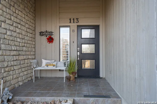 113 Dawn Unit UNIT B Horseshoe Bay, TX 78657