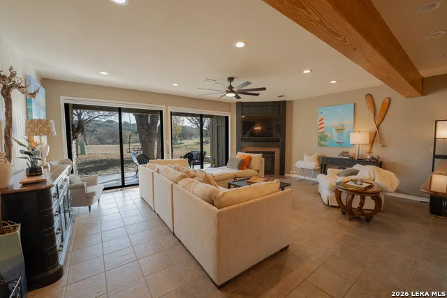 113 Dawn Unit UNIT B Horseshoe Bay, TX 78657
