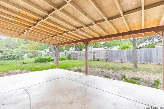 8127 BABE RUTH ST San Antonio, TX 78240