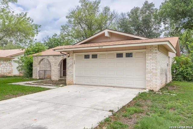 8127 BABE RUTH ST San Antonio, TX 78240