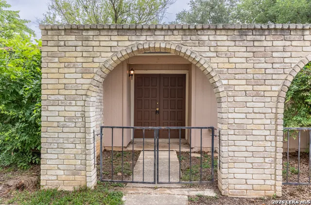 8127 BABE RUTH ST San Antonio, TX 78240