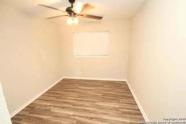 310 THREADNEEDLE LN San Antonio, TX 78227