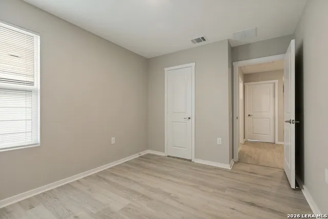 11838 FLYING ACES RD Von Ormy, TX 78073
