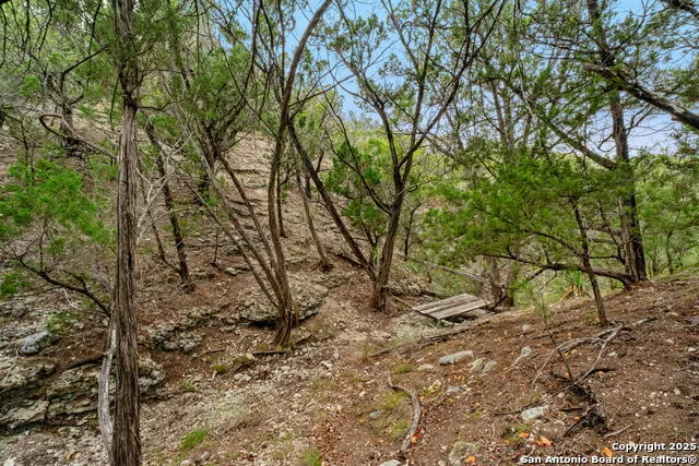 411 Valley View Pipe Creek, TX 78063