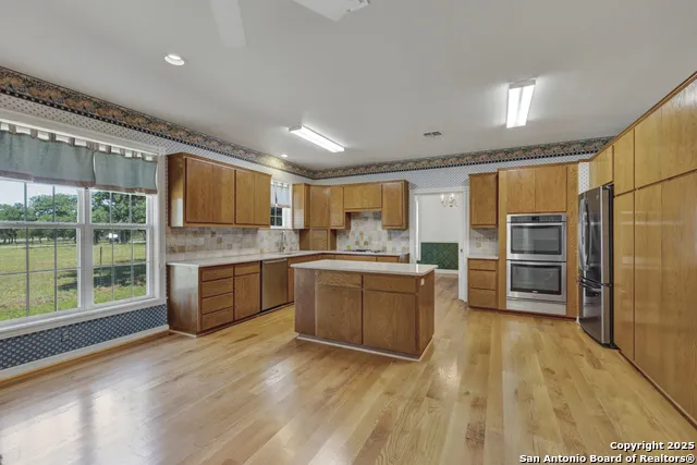 82 Bell Mountain Willow City, TX 78675