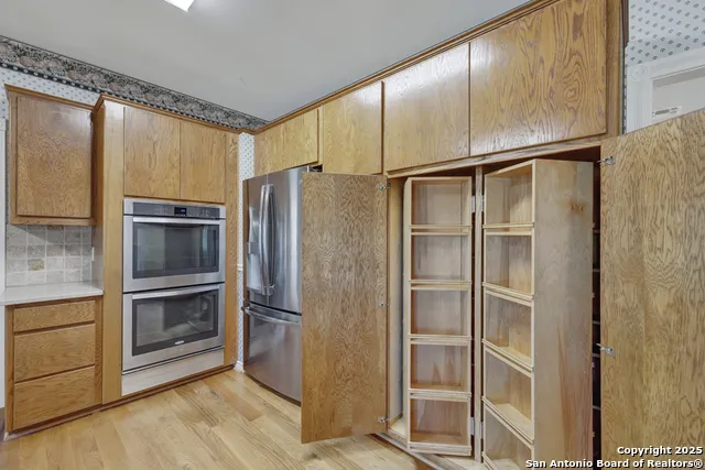 82 Bell Mountain Willow City, TX 78675