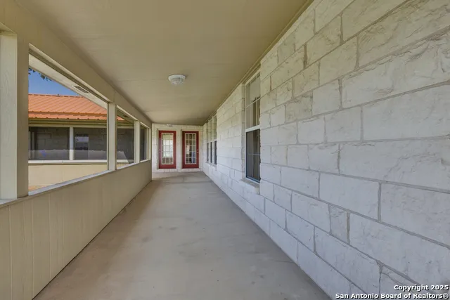 82 Bell Mountain Willow City, TX 78675