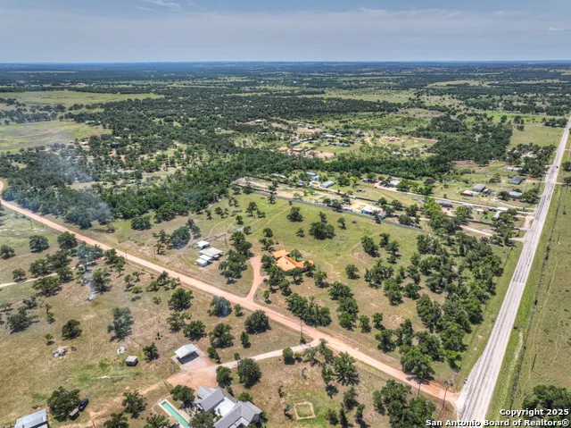 82 Bell Mountain Willow City, TX 78675