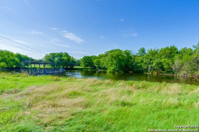10745 ROSEMAR LN Adkins, TX 78101