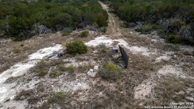 25 SD 65065  Dusty Rose Ranch Rocksprings, TX 78880