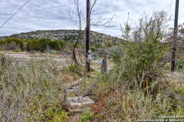 25 SD 65065  Dusty Rose Ranch Rocksprings, TX 78880