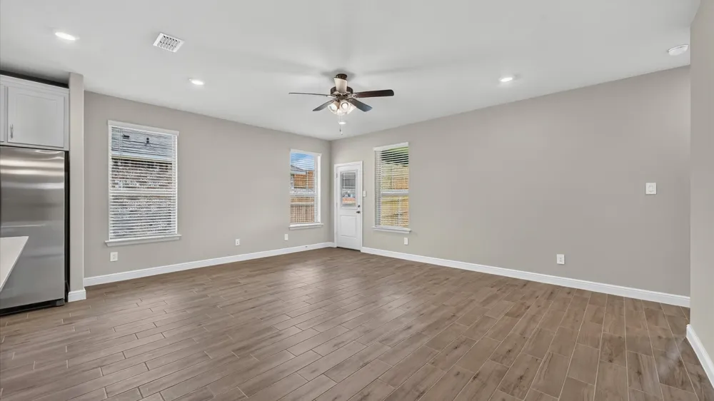 110 SISAL LANE Rhome, TX 76078