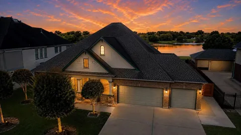 8218 Silent River Drive
