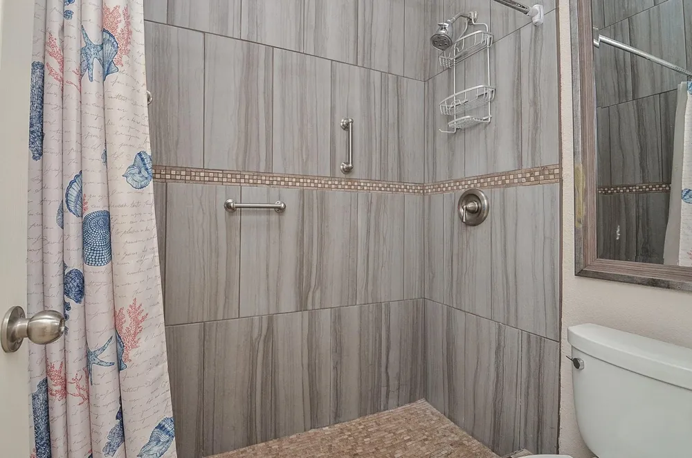 8218 Silent River Drive Richmond, TX 77406