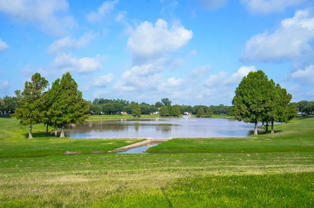 8218 Silent River Drive Richmond, TX 77406