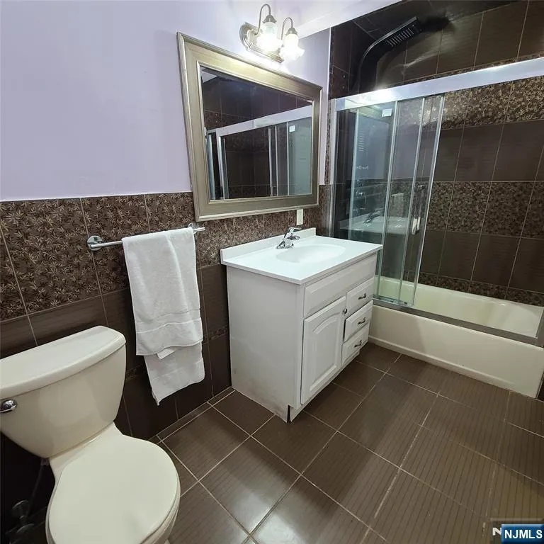 526 Moonachie Avenue Wood Ridge, NJ 07075