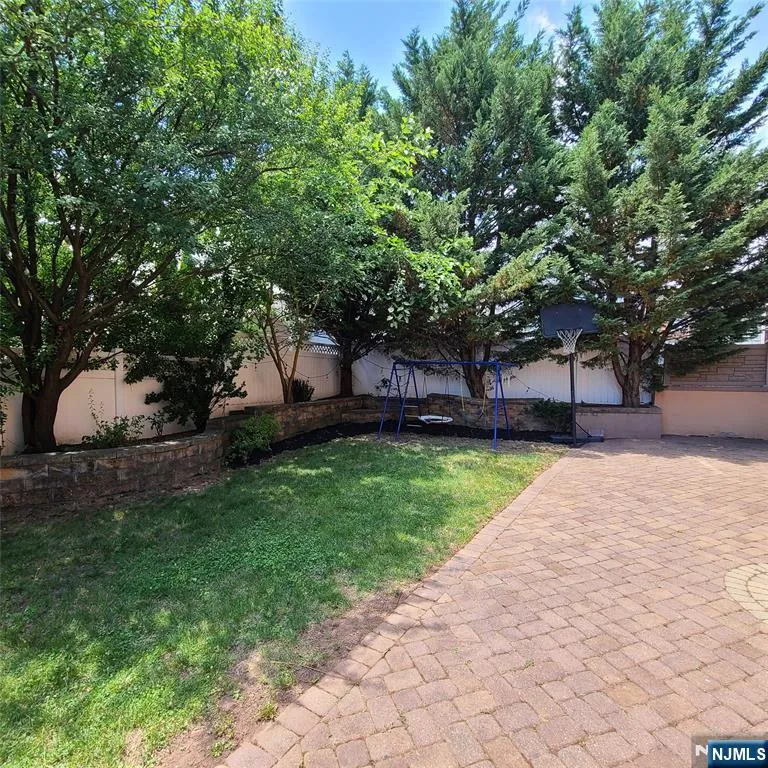 526 Moonachie Avenue Wood Ridge, NJ 07075