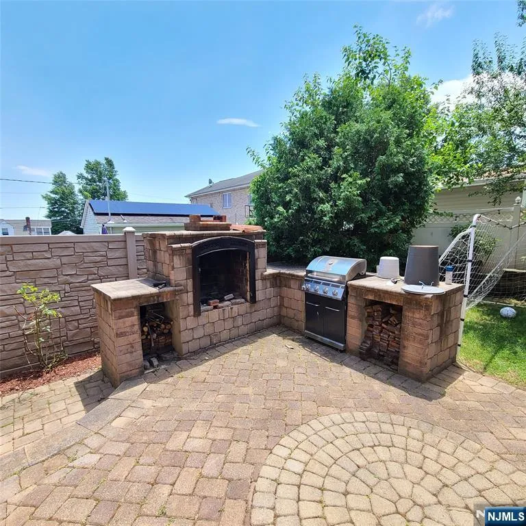 526 Moonachie Avenue Wood Ridge, NJ 07075