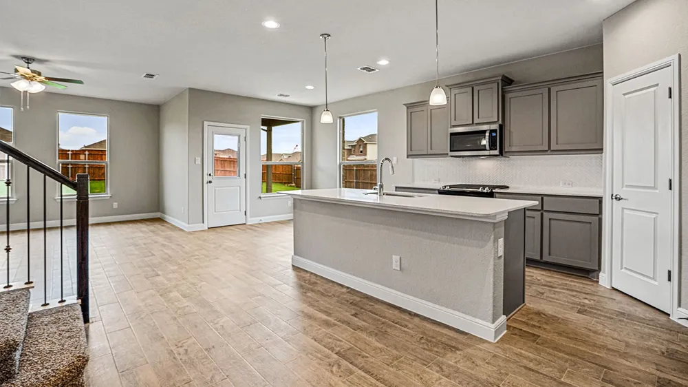 127 YUCCA LANE Rhome, TX 76078