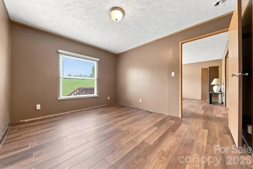 8660 Hollywood Drive Connelly Springs, NC 28612