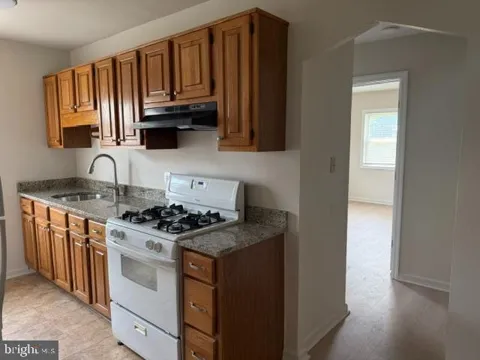 77 NEWKIRK AVENUE #D
