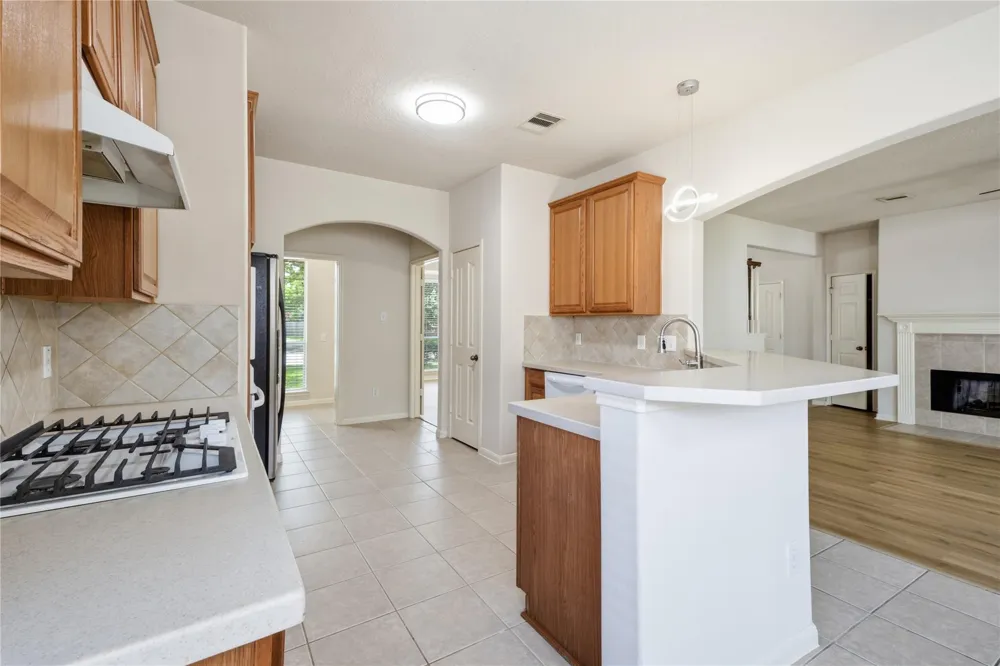 6165 Darlington Ct Court League City, TX 77573