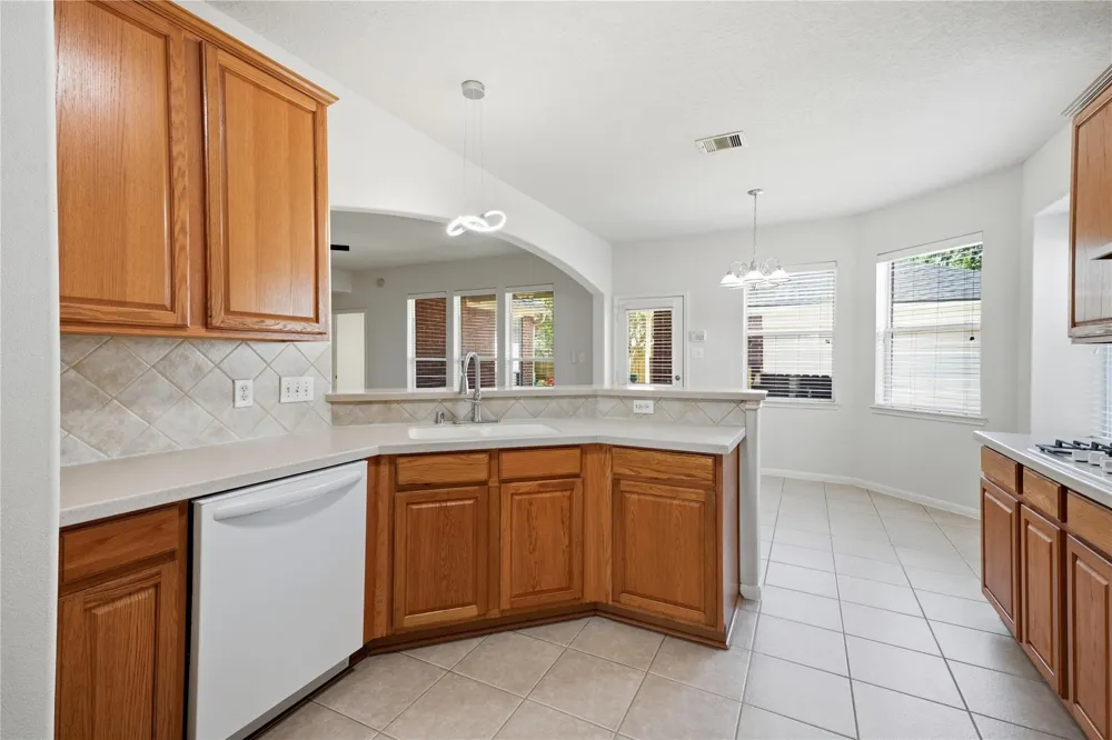 6165 Darlington Ct Court League City, TX 77573